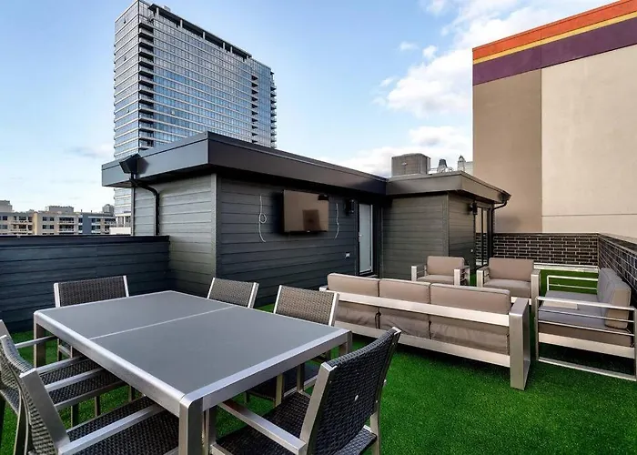 2 Newly Built Luxury With Private Roofdeck *