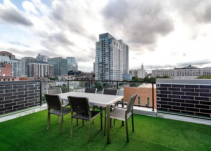 2 Newly Built Luxury With Private Roofdeck Chicago