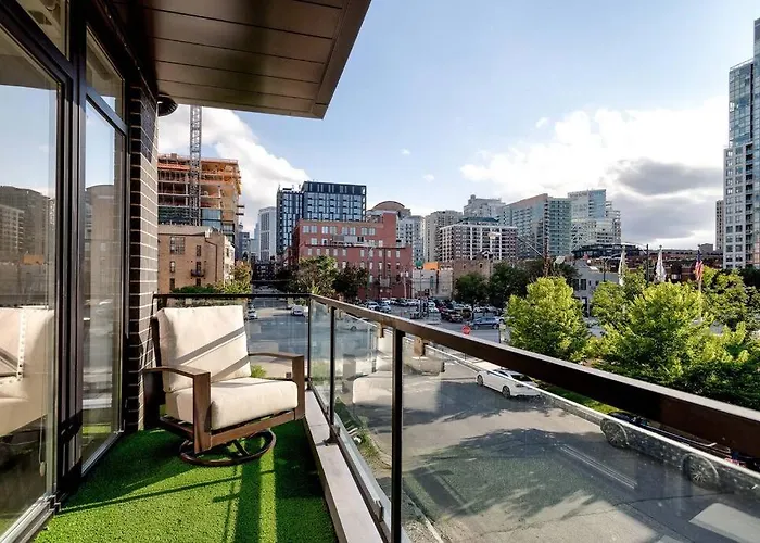 2 Newly Built Luxury With Private Roofdeck Chicago